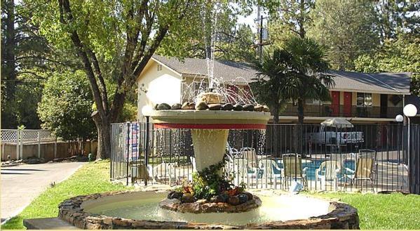 Paradise Inn ภายนอก รูปภาพ